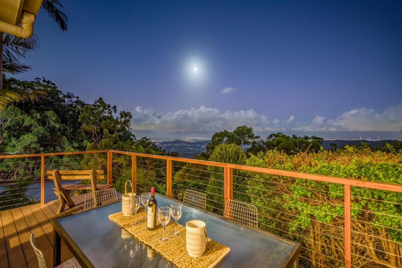 The Hillside Retreat Hotel Mount Tamborine Buitenkant foto